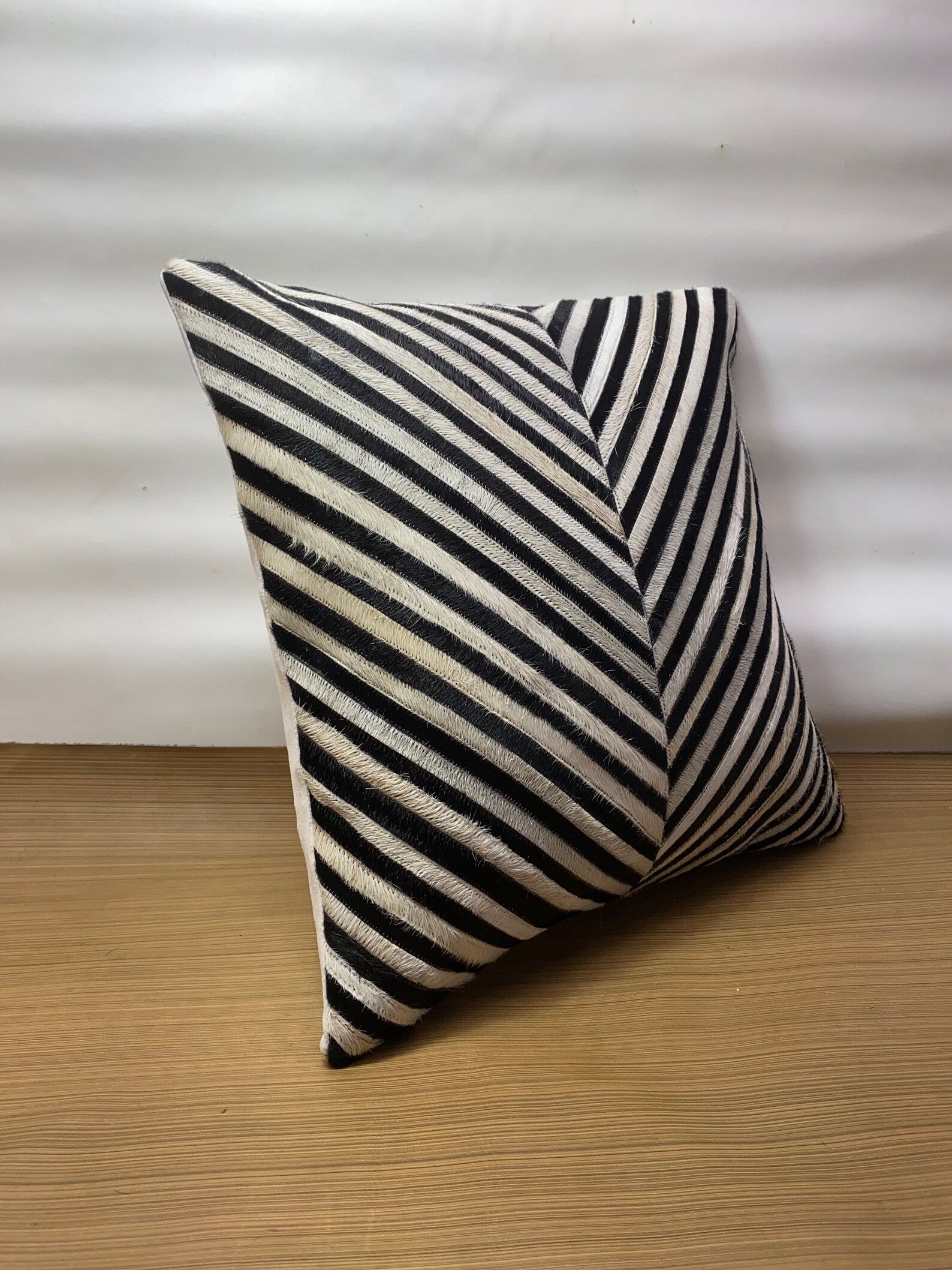 Handmade Cowhide Pillow Cover: Natural Hair On Leather Cushion