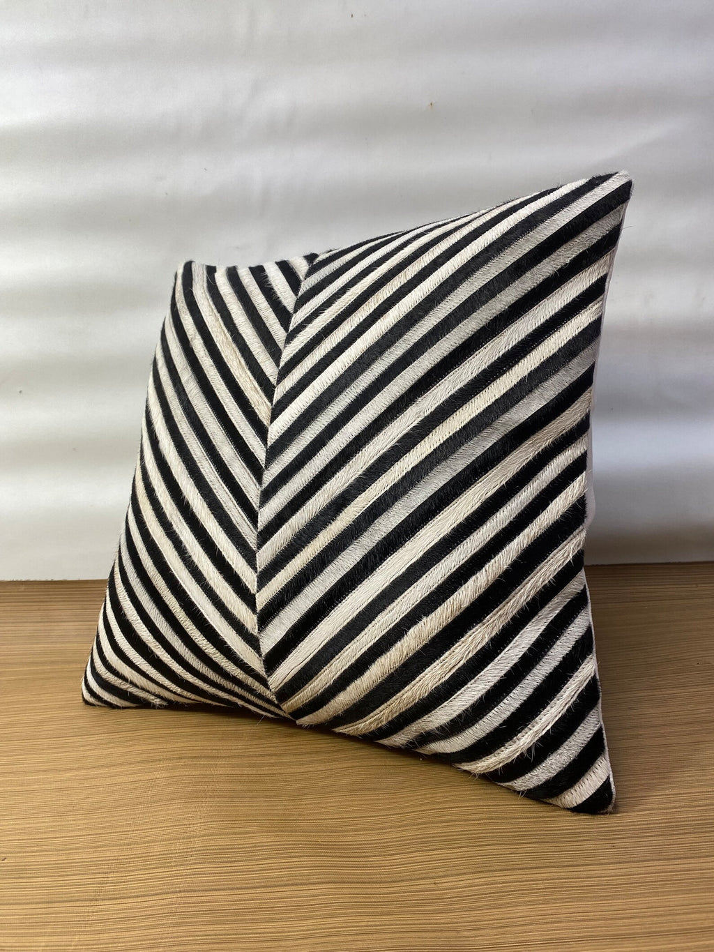 Handmade Cowhide Pillow Cover: Natural Hair On Leather Cushion