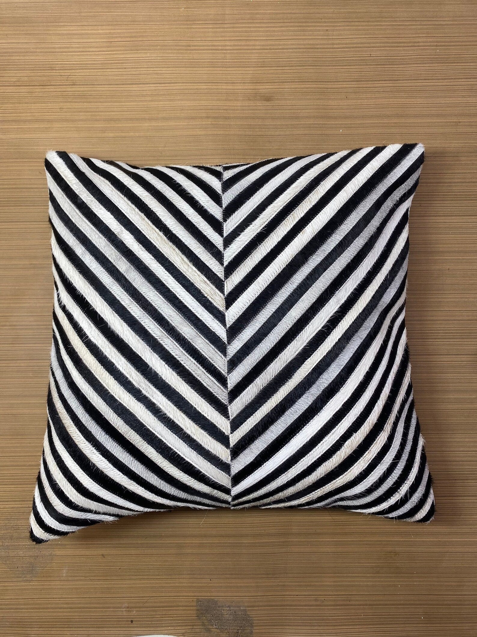 Handmade Cowhide Pillow Cover: Natural Hair On Leather Cushion