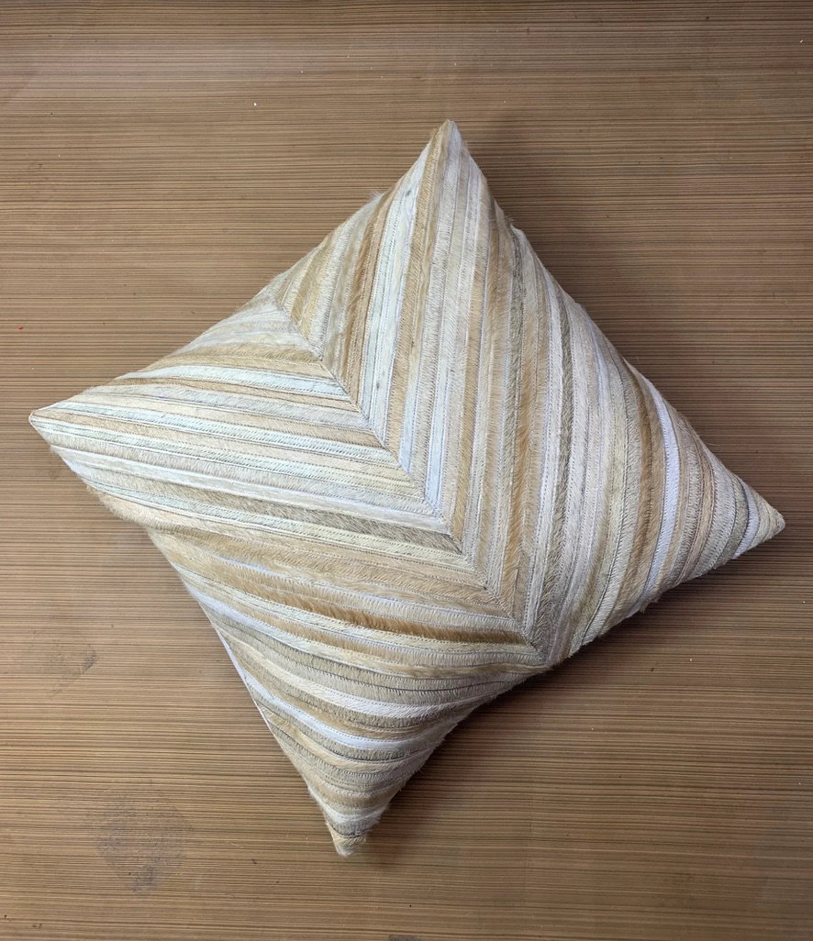 Natural Cowhide Pillow Cover: Handmade Hair On Leather Cushion